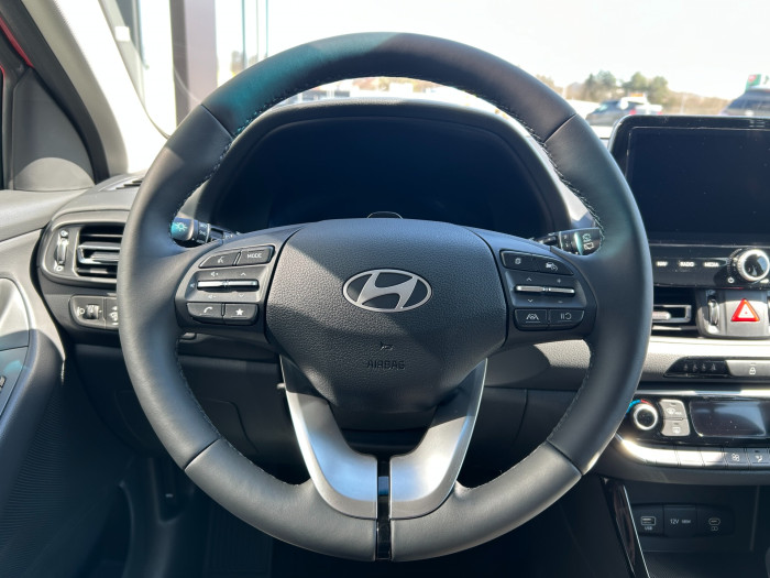 Hyundai i30 kombi 1,0 T-GDI MT GO Czech! na operativní leasing