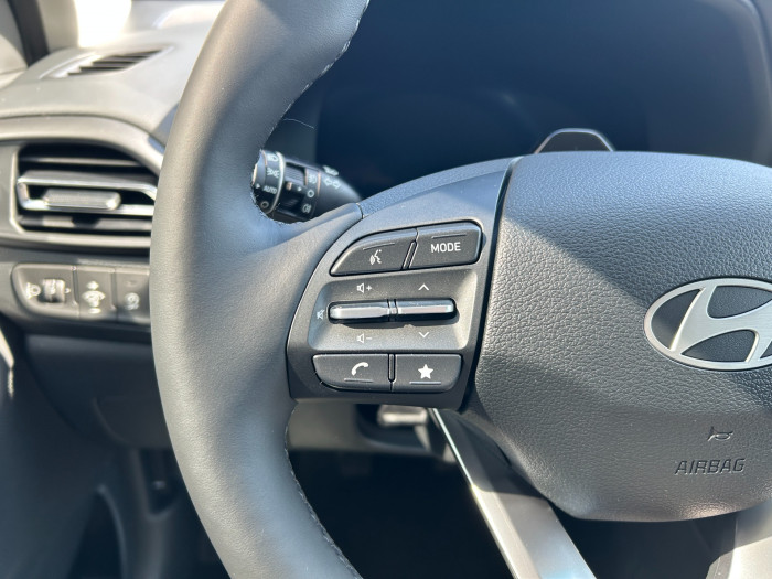 Hyundai i30 kombi 1,0 T-GDI MT GO Czech! na operativní leasing