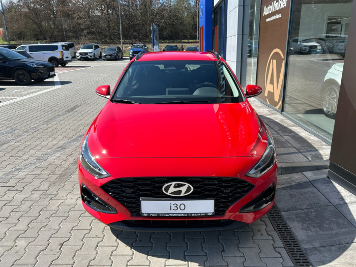 Hyundai i30 kombi 1,0 T-GDI MT GO Czech! na operativní leasing