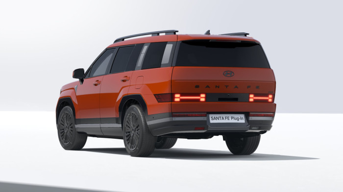 Hyundai Santa Fe Plug-in Hybrid Style Premium 1.6 T-GDI Plug-in Hybrid 185kW 6A 4×4 na operativní leasing